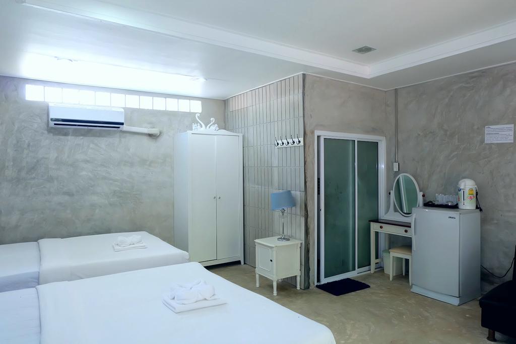 Ban Sairung Hotel Rayong Kültér fotó